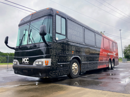 featured bus photo of Memphis Dream