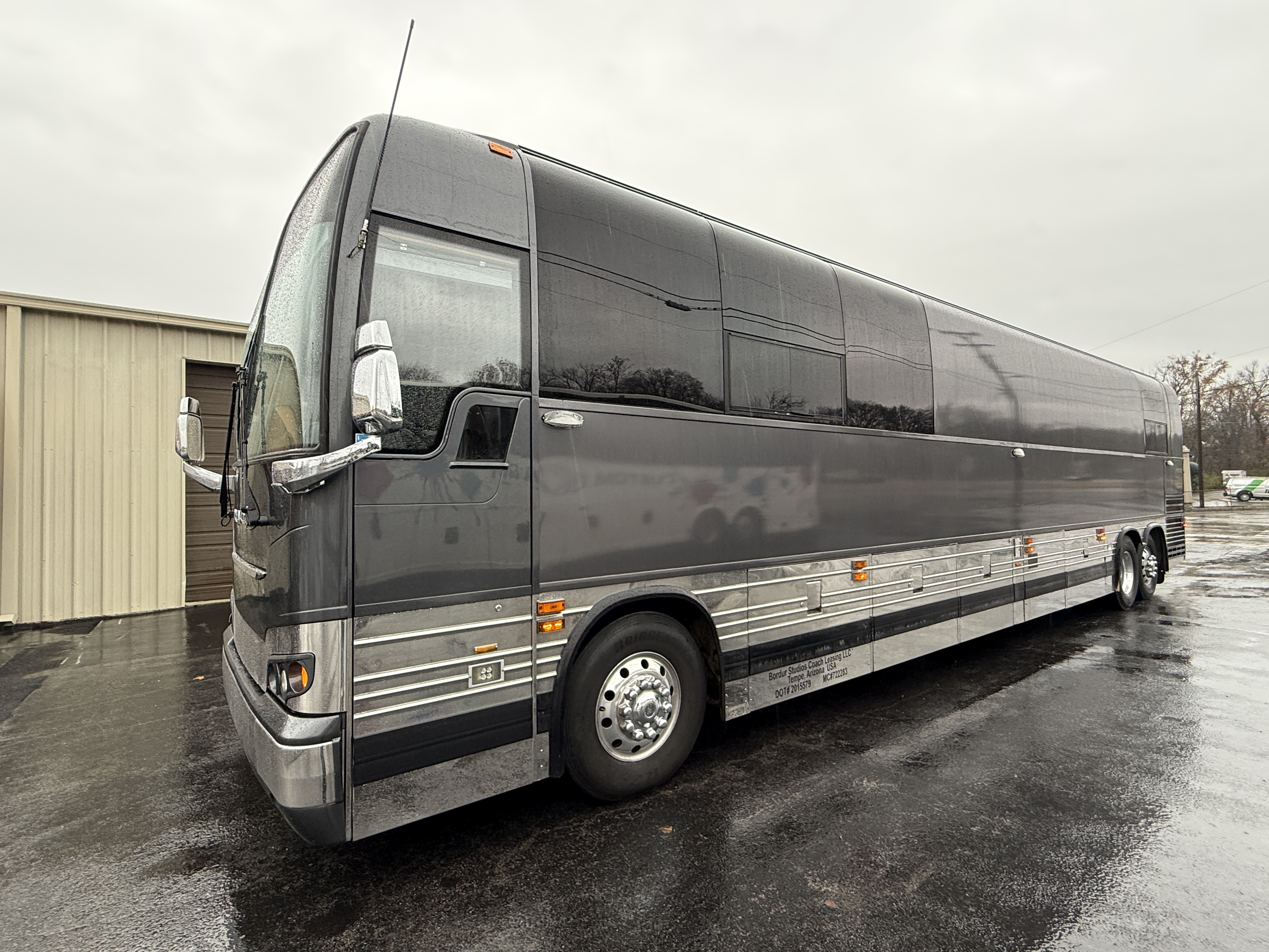 featured bus photo of Sherpa