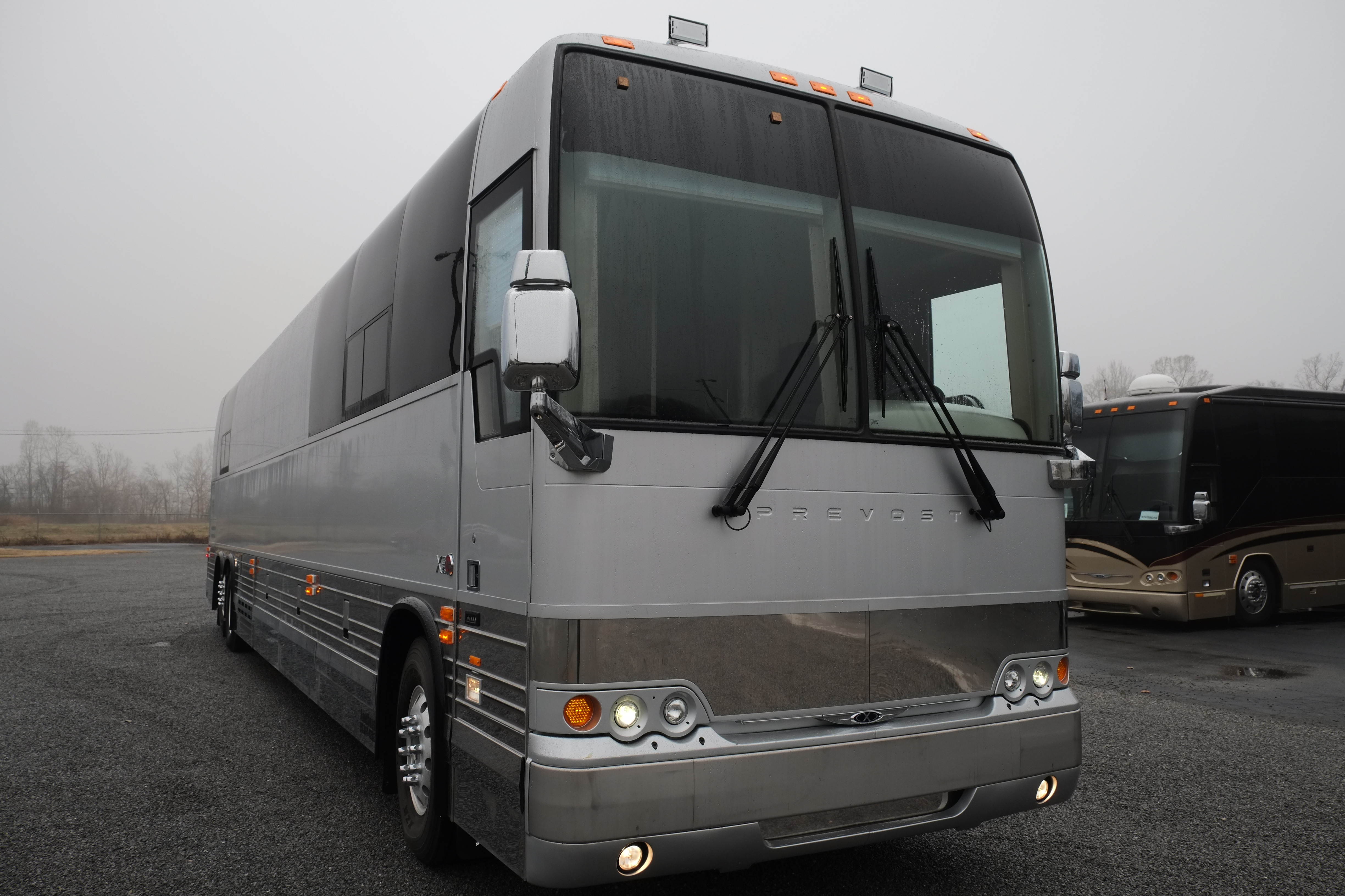 featured bus photo of RH76