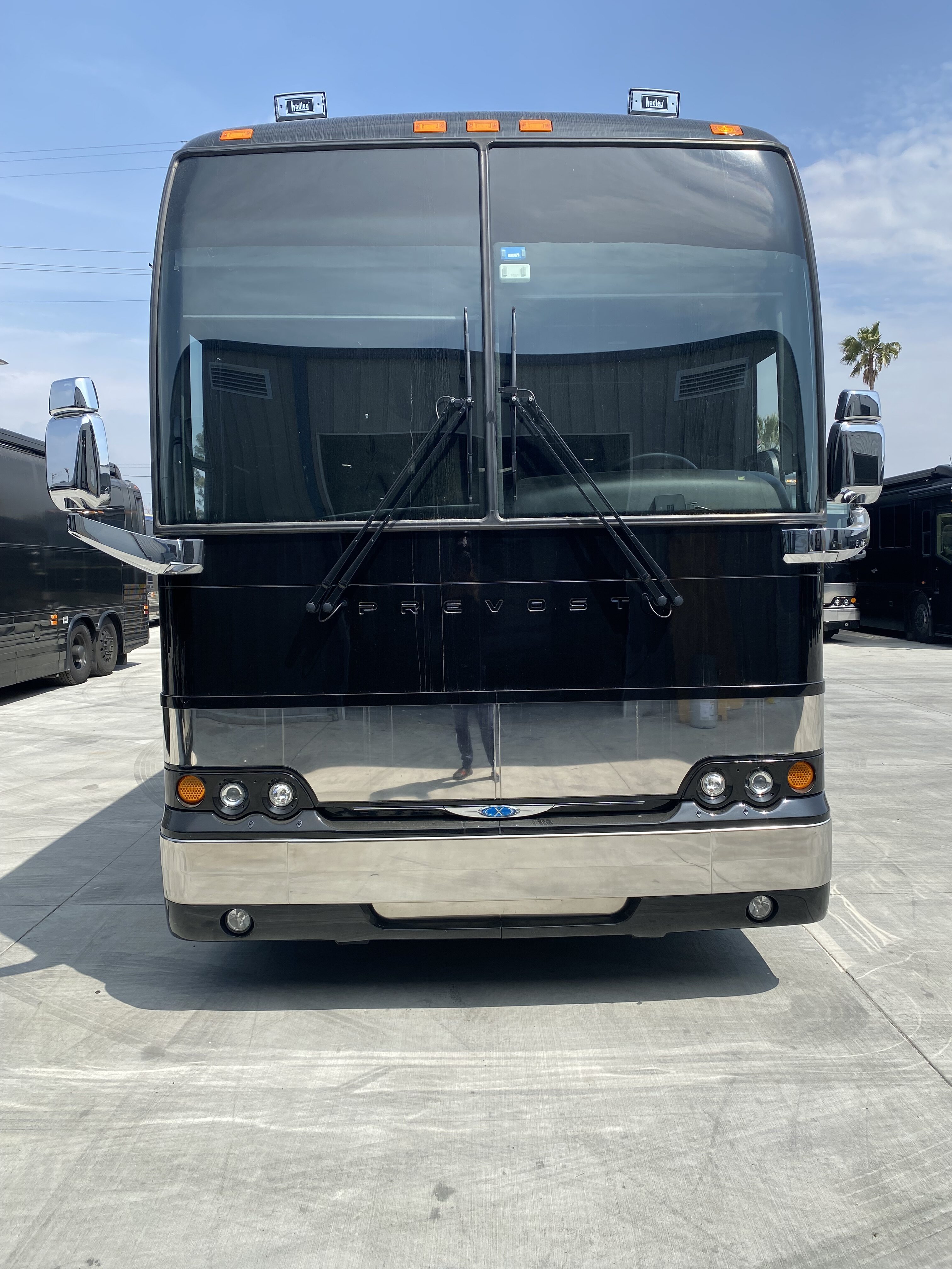 featured bus photo of ST20