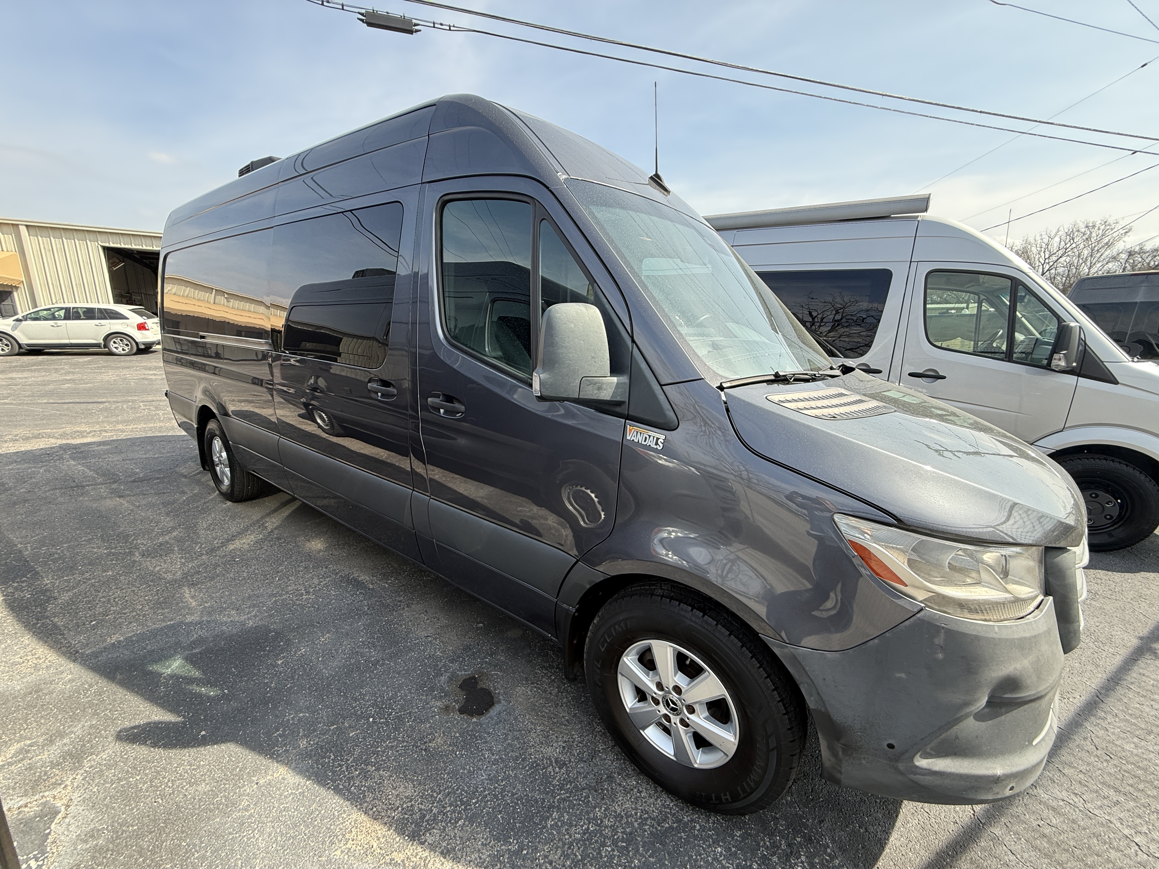 featured bus photo of MR7153